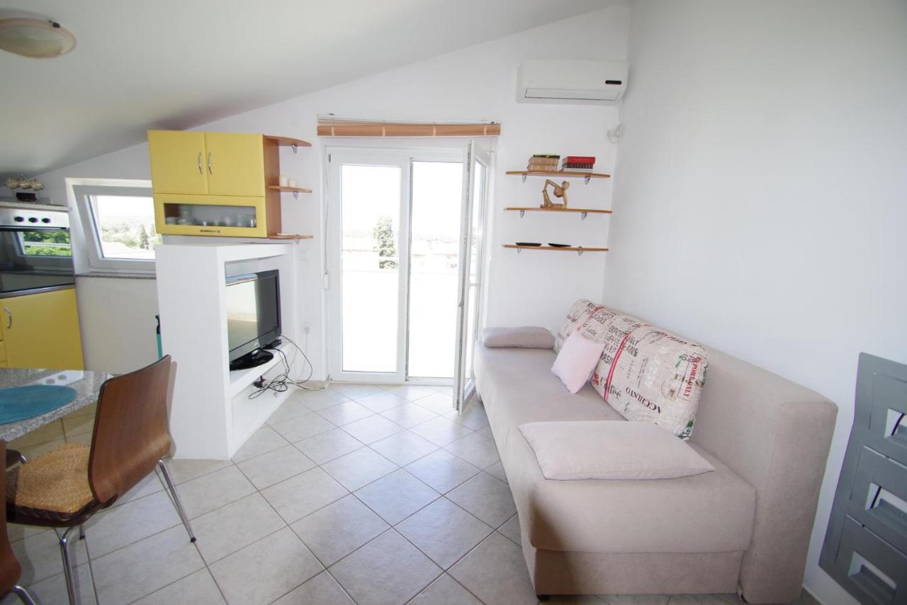 Holiday Apartment Sky, Medulin Bagian luar foto