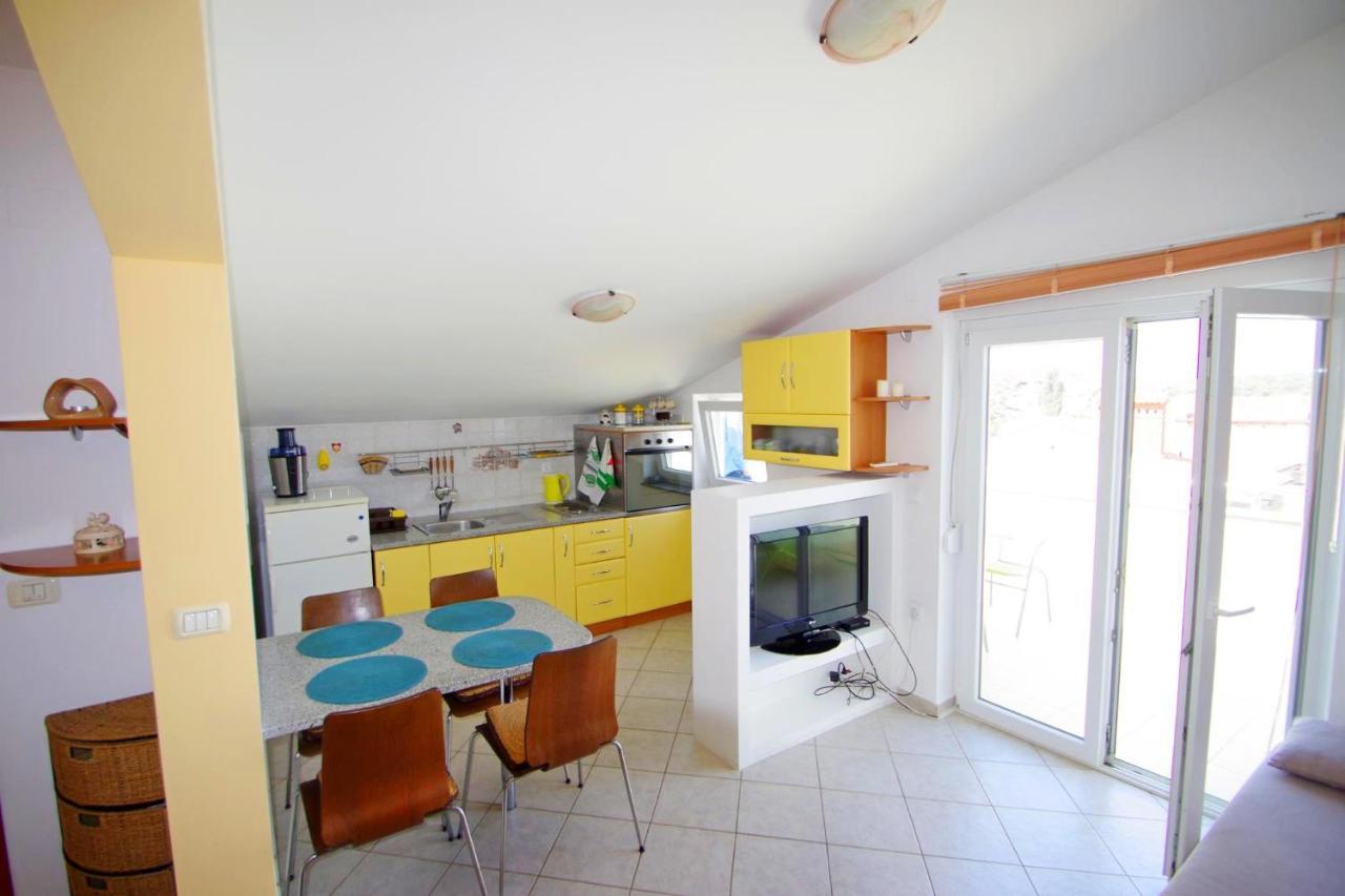 Holiday Apartment Sky, Medulin Bagian luar foto
