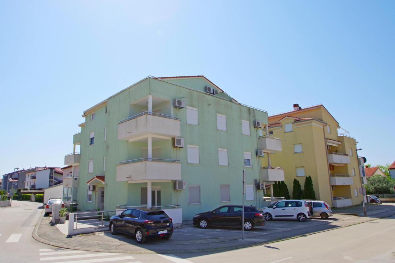 Holiday Apartment Sky, Medulin Bagian luar foto